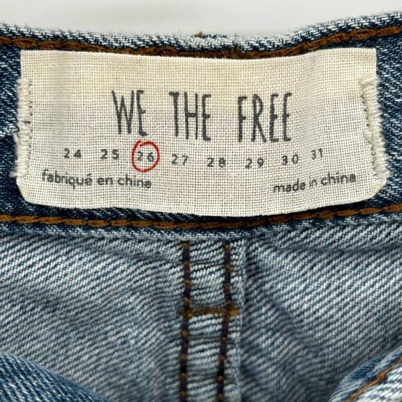 Free People We The Free Button Fly Denim Shortie Shorts Size 26 - Picture 2 of 7